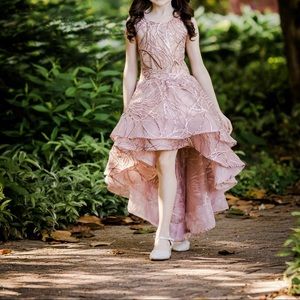 Isabella Couture Girls Hi-lo gown, size 8